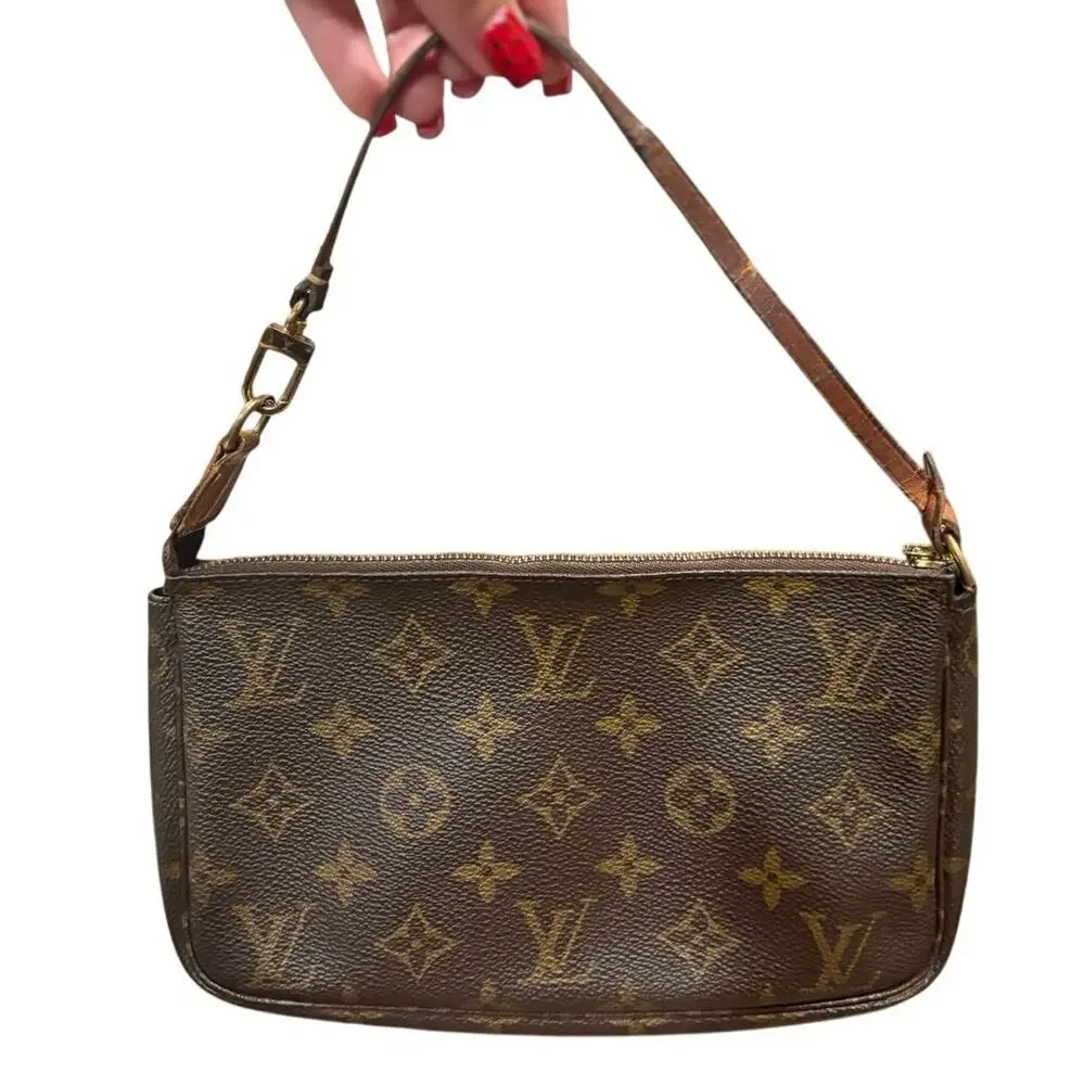 Louis Vuitton LV Monogram Pochette Accessoires Vintage Shoulder Bag Pouch